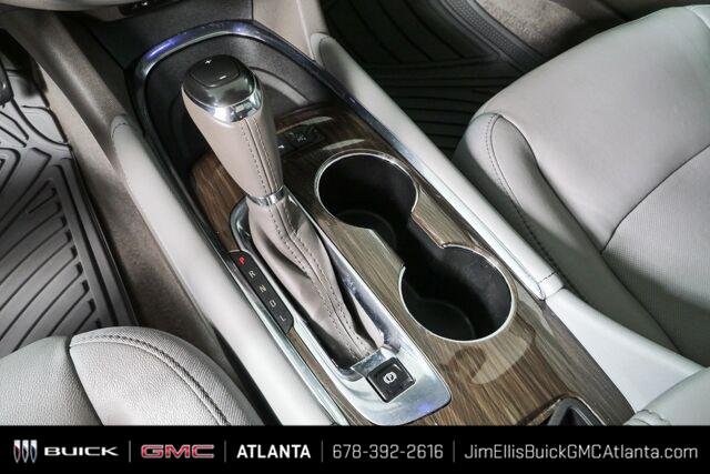 2018 Chevrolet Malibu Premier - Photo 19