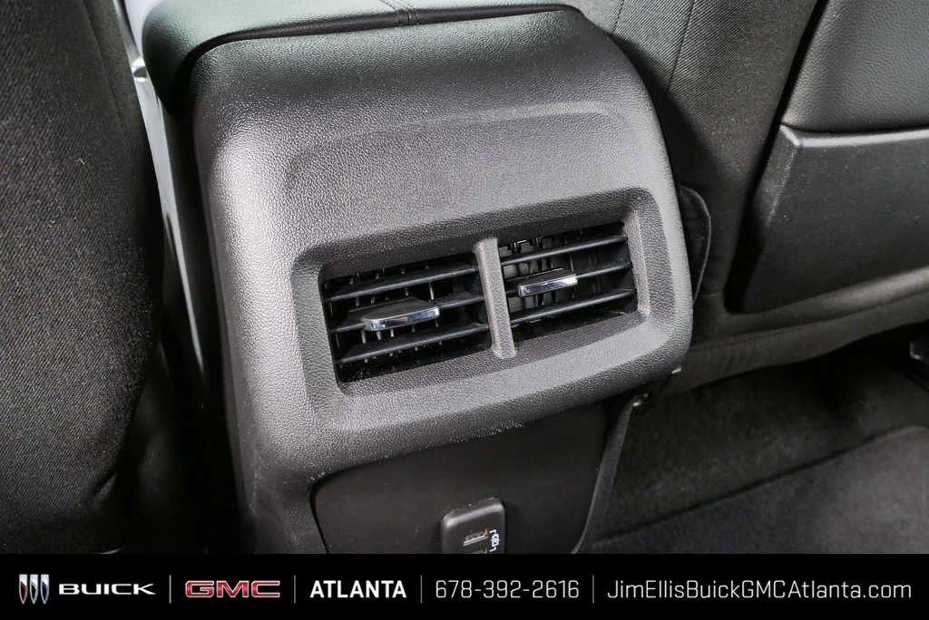 2024 GMC Terrain SLE - Photo 18