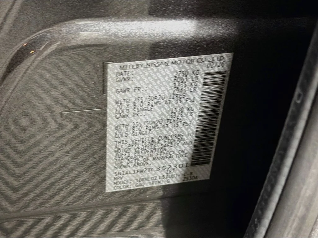 Used 2026 Gray INFINITI SPORT image 35
