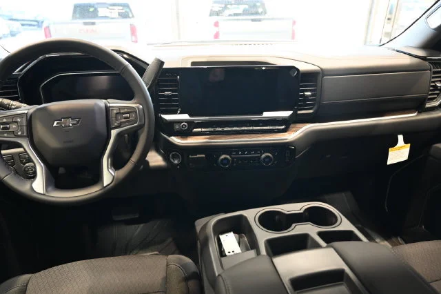 2026 Chevrolet Silverado 1500 RST - Photo 13