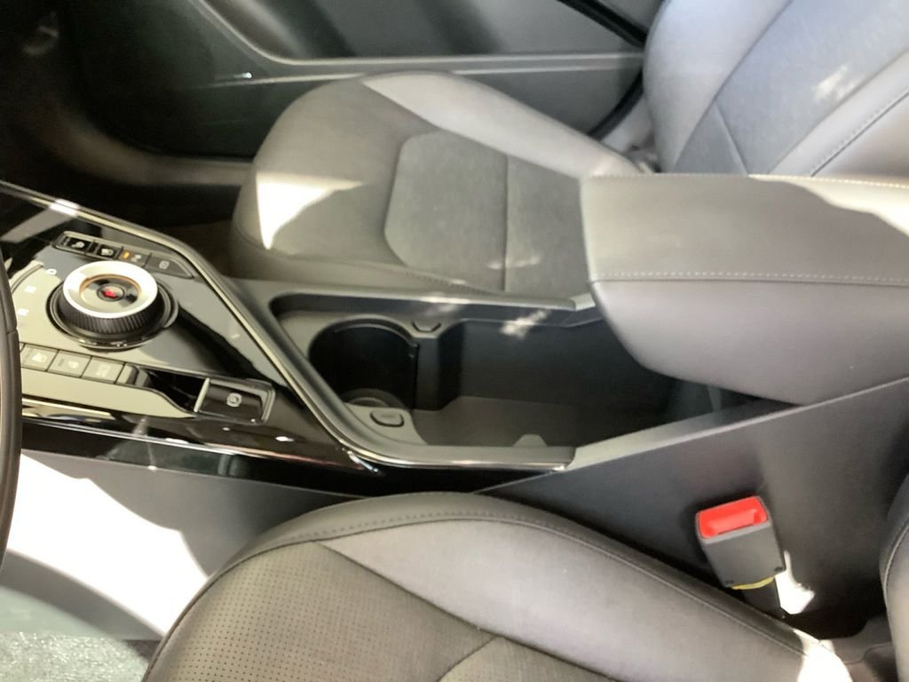 2025 Kia Niro Wave - Photo 23
