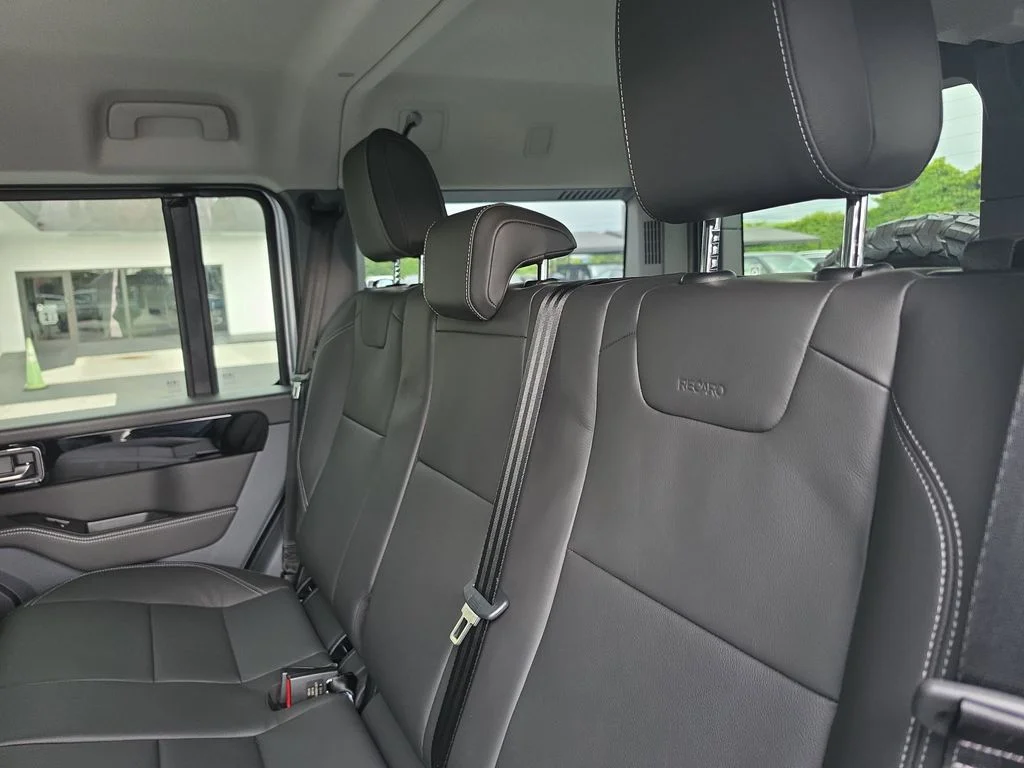 New 2026 Silver INEOS Fieldmaster Edition image 14