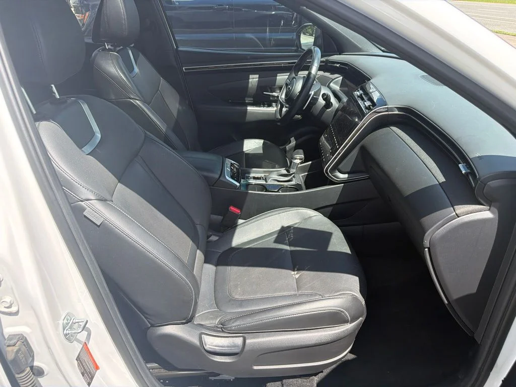 Used 2024 White Hyundai Limited image 22
