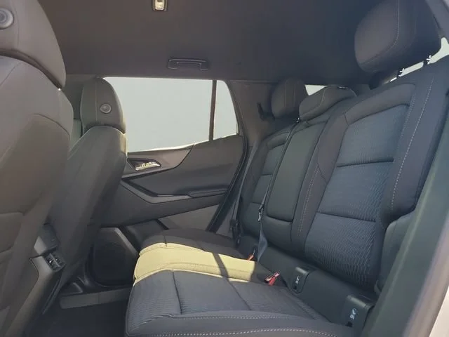 New 2027 Summit White Chevrolet LT image 12