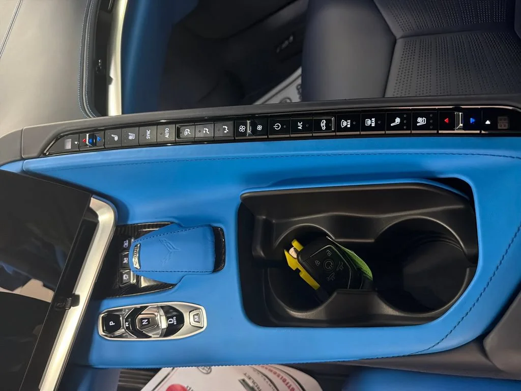 Used 2021 RAPID BLUE Chevrolet 3LT image 16