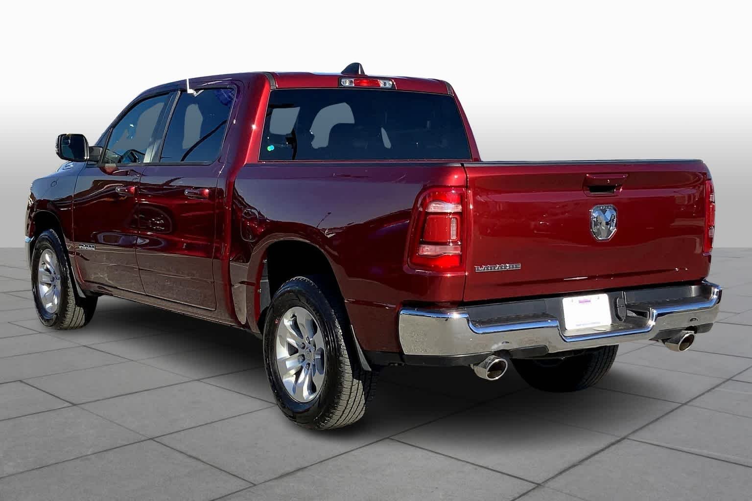 Used 2024 Delmonico Red Pearlcoat Ram Laramie image 12