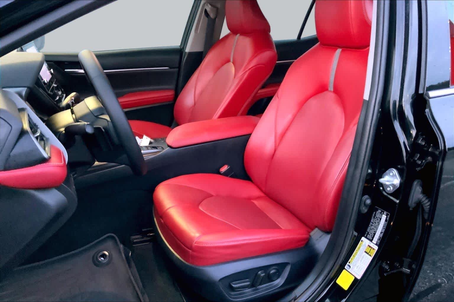 Used 2022 Midnight Black Metallic Toyota XSE image 7