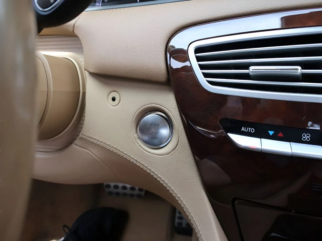 Used 2011 Black Mercedes-Benz CL 550 image 27