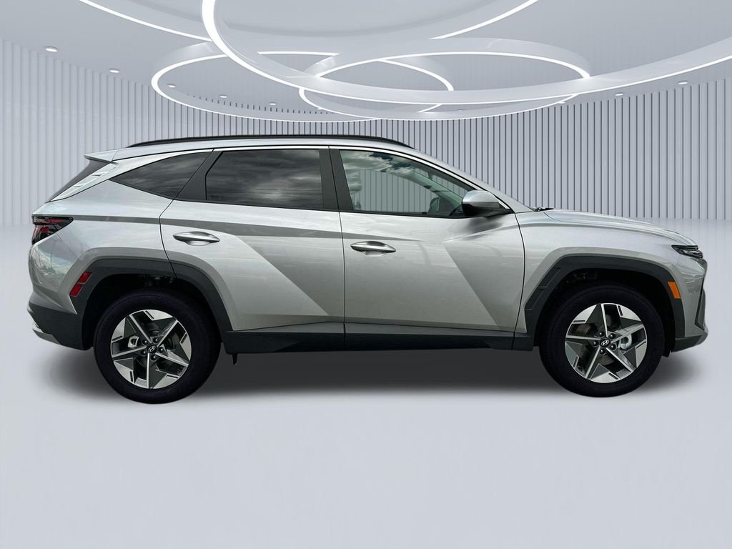 New 2026 Silver Hyundai SEL image 9