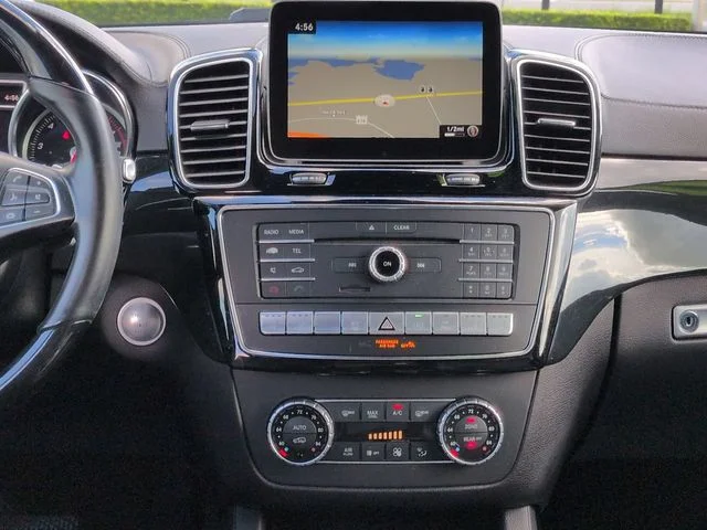 Used 2019 Gray Mercedes-Benz GLS 450 image 18