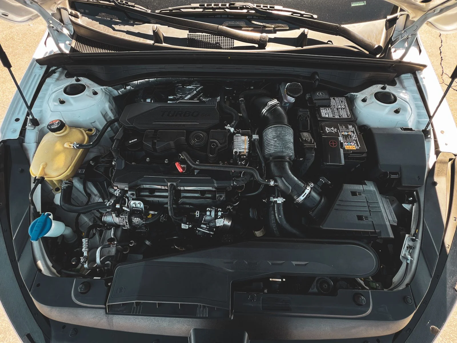 2023 Kia K5 LXS - Photo 25