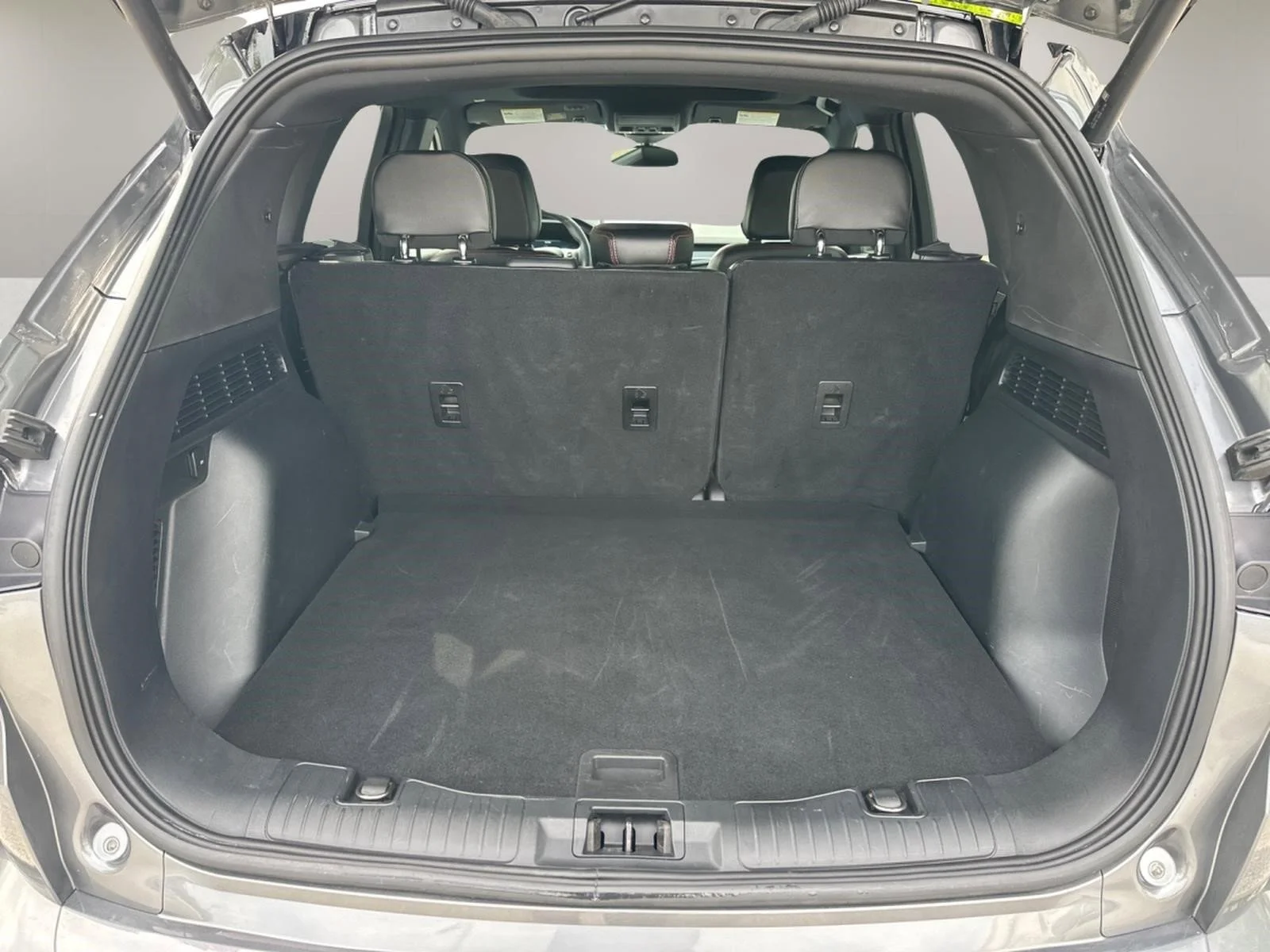 Used 2023 Gray Metallic Ford ST-Line Elite image 30