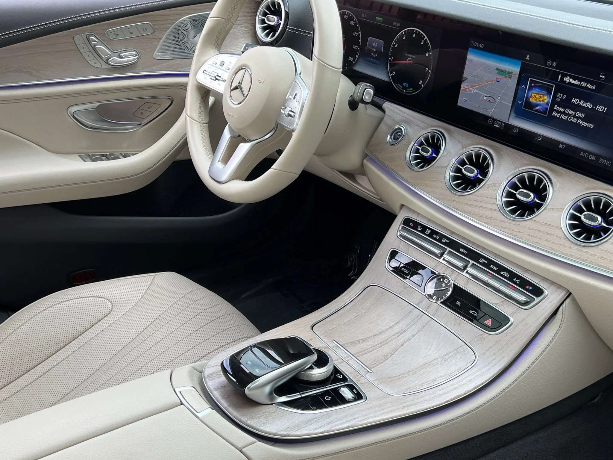 Used 2019 White Mercedes-Benz CLS 450 image 35