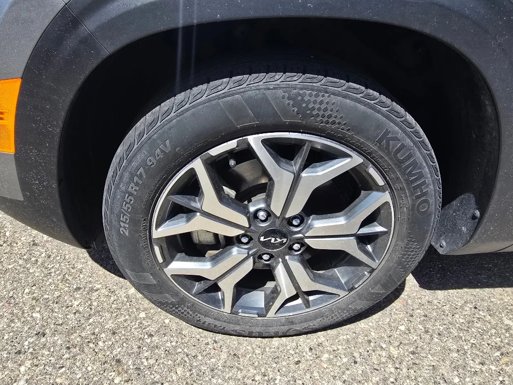 Used 2023 Steel Gray Kia EX image 9