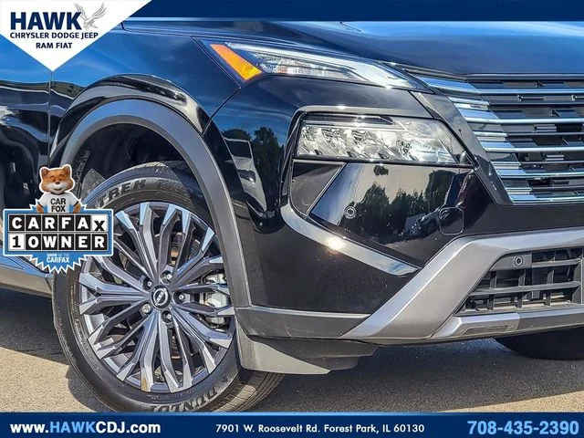 Used 2025 Black Nissan SL image 3