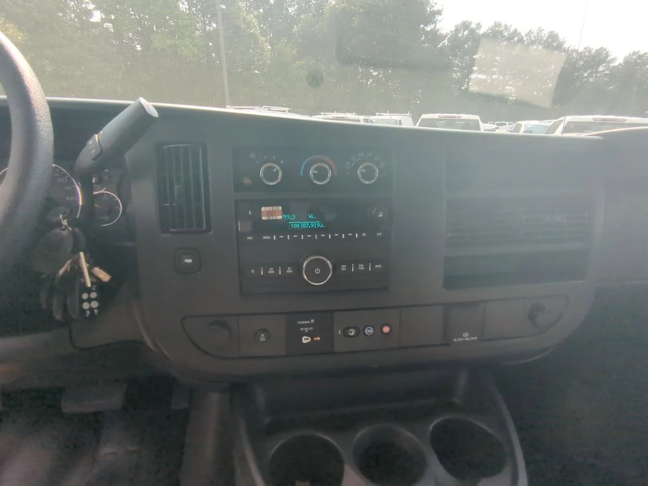 New 2025 Summit White GMC Work Truck image 18