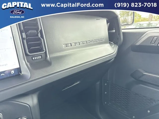 Used 2025 Blue Ford Badlands image 26