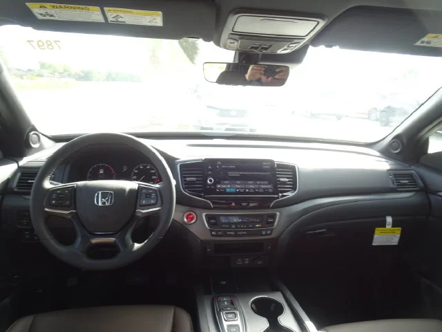 New 2026 Crystal Black Pearl Honda RTL image 11