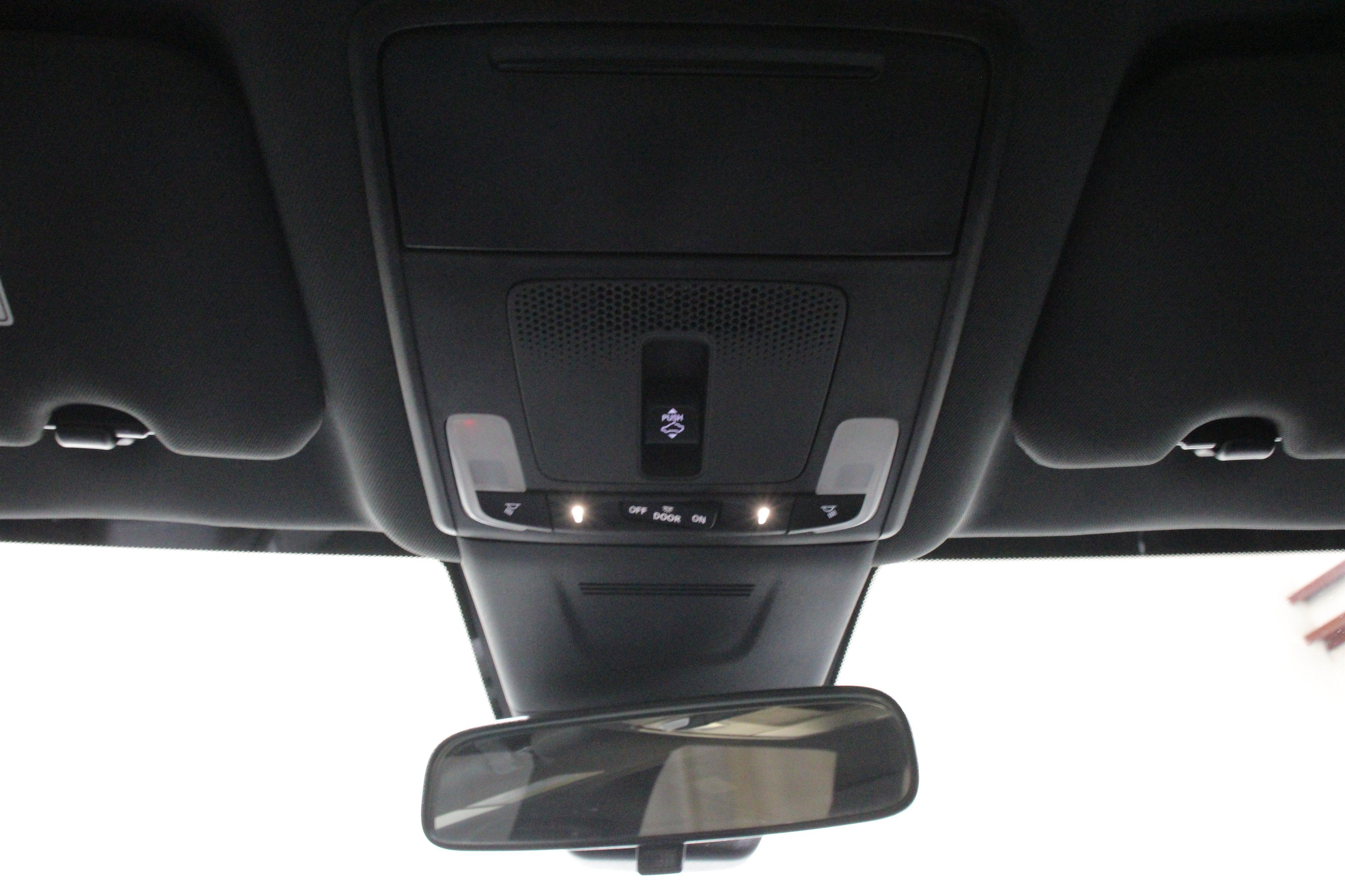 Used 2025 Urban Gray Pearl Honda Sport image 22