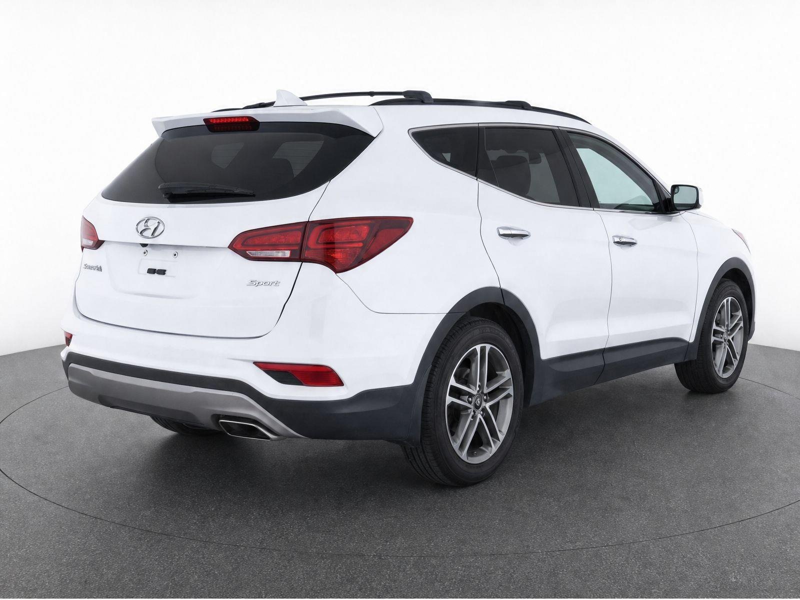 Used 2017 Frost White Pearl Hyundai 2.4L image 4
