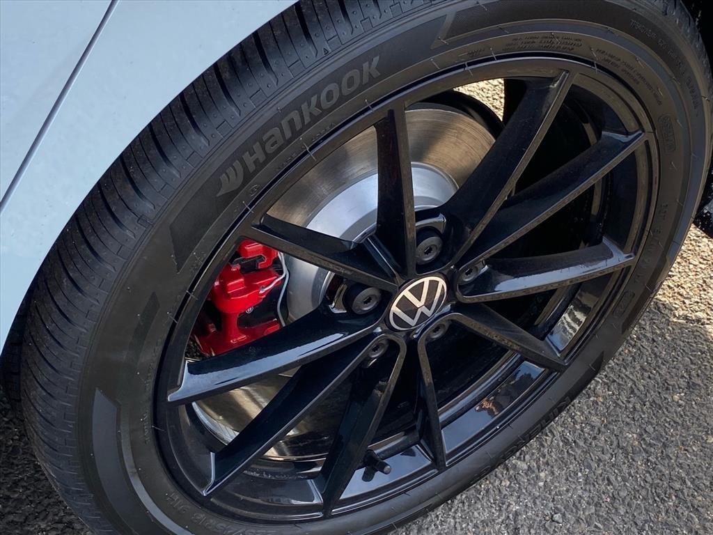 New 2026 Gray Volkswagen 2.0T Autobahn image 13