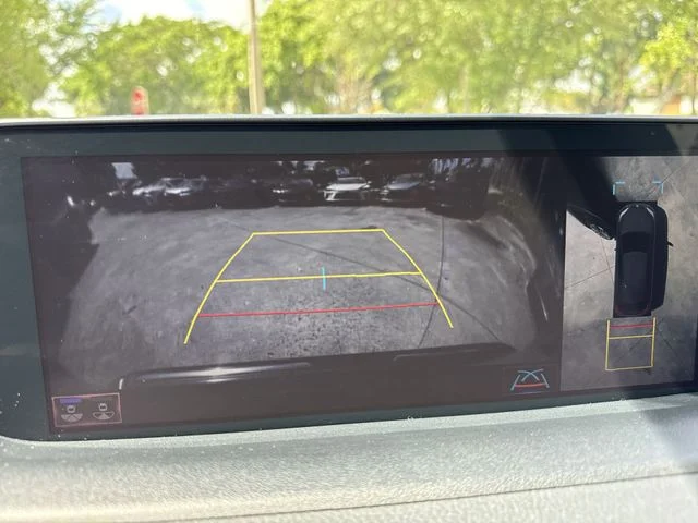 2020 Lexus RX 350 - Photo 17