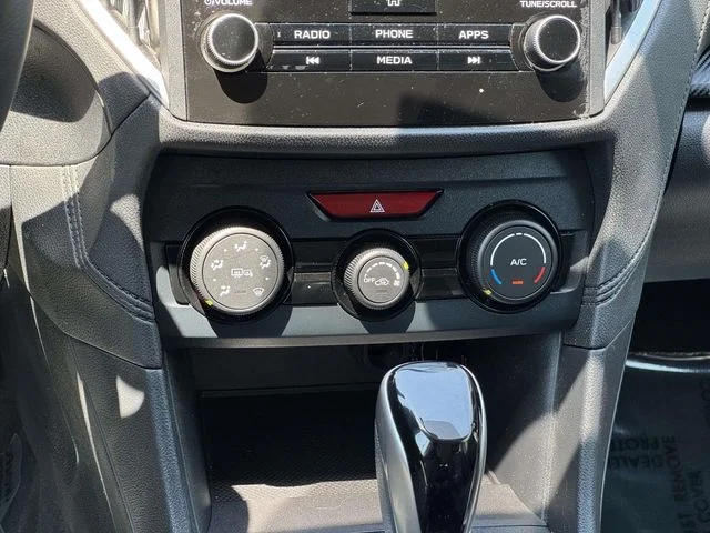 Used 2019 Silver Subaru 2.0i Premium image 21