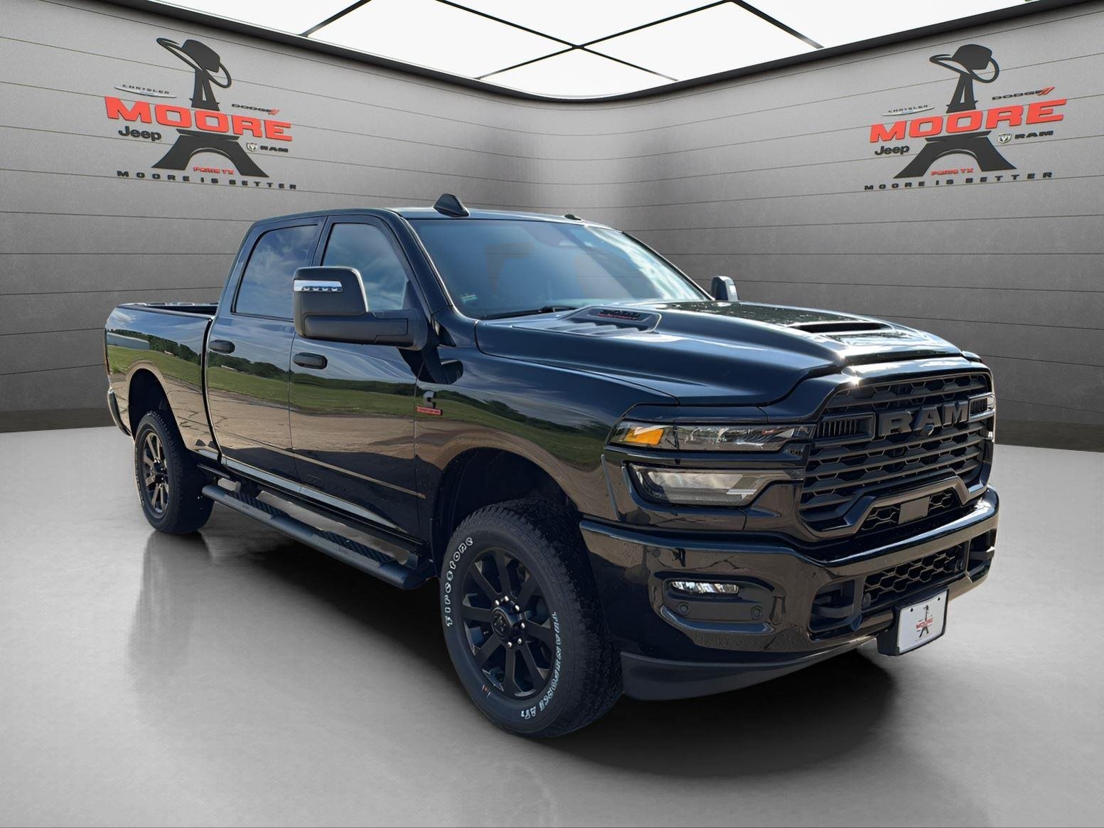 2026 RAM 2500 Tradesman/Black Express 4X4 Crew Cab SWB's photo