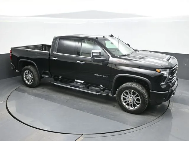 2026 Chevrolet Silverado 2500 HD LTZ - Photo 15