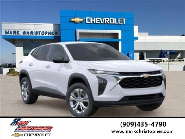 2026 Chevrolet Trax LS's photo