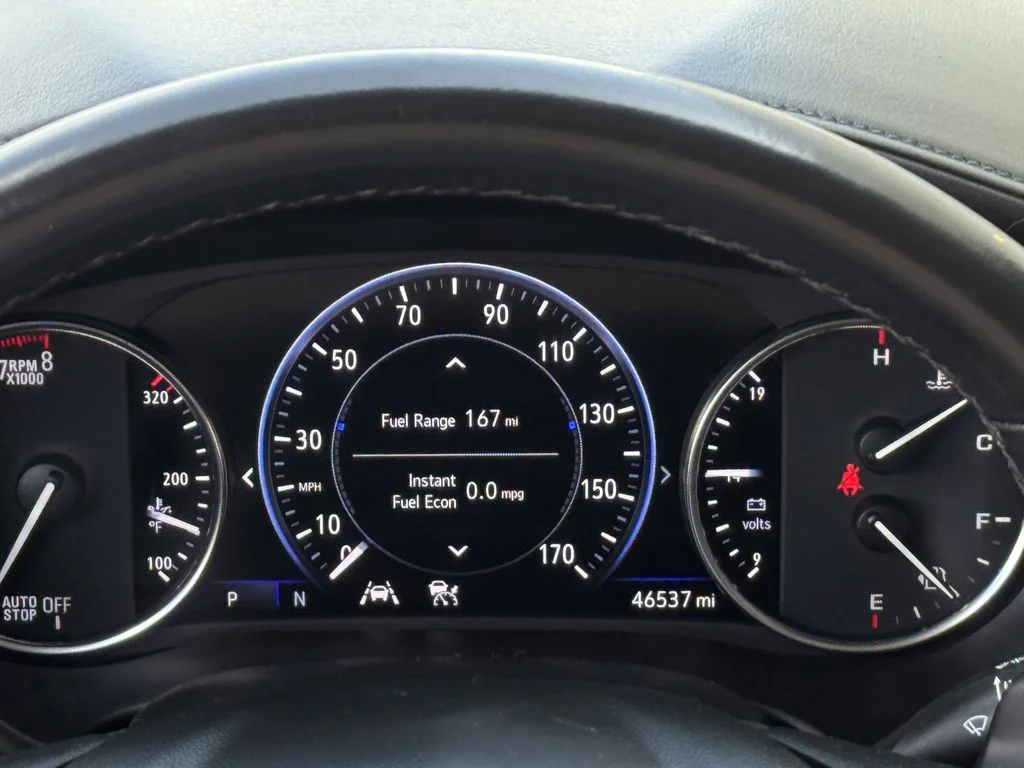 Used 2023 White Buick Avenir image 17