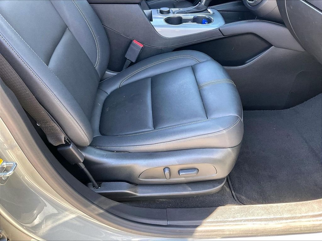 Used 2023 Gray Chevrolet LT image 35