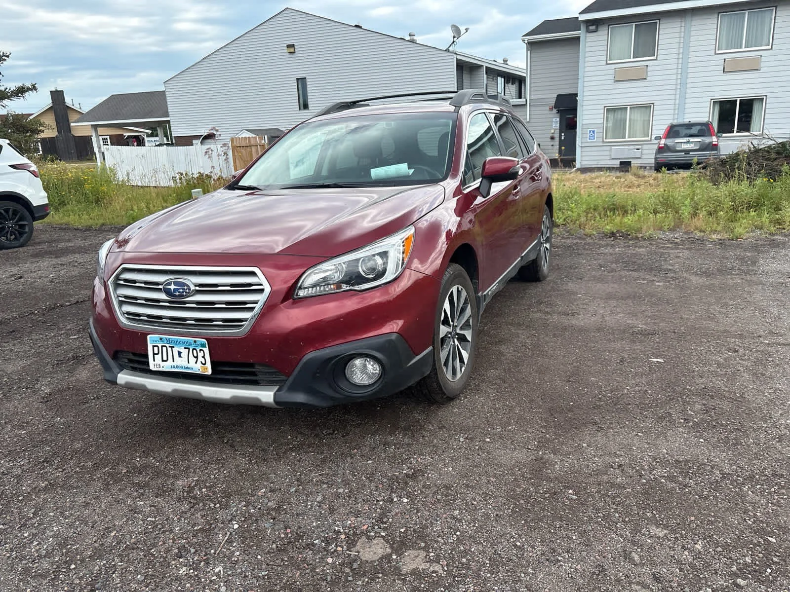 Used 2017 Venetian Red Pearl Subaru Limited image 2