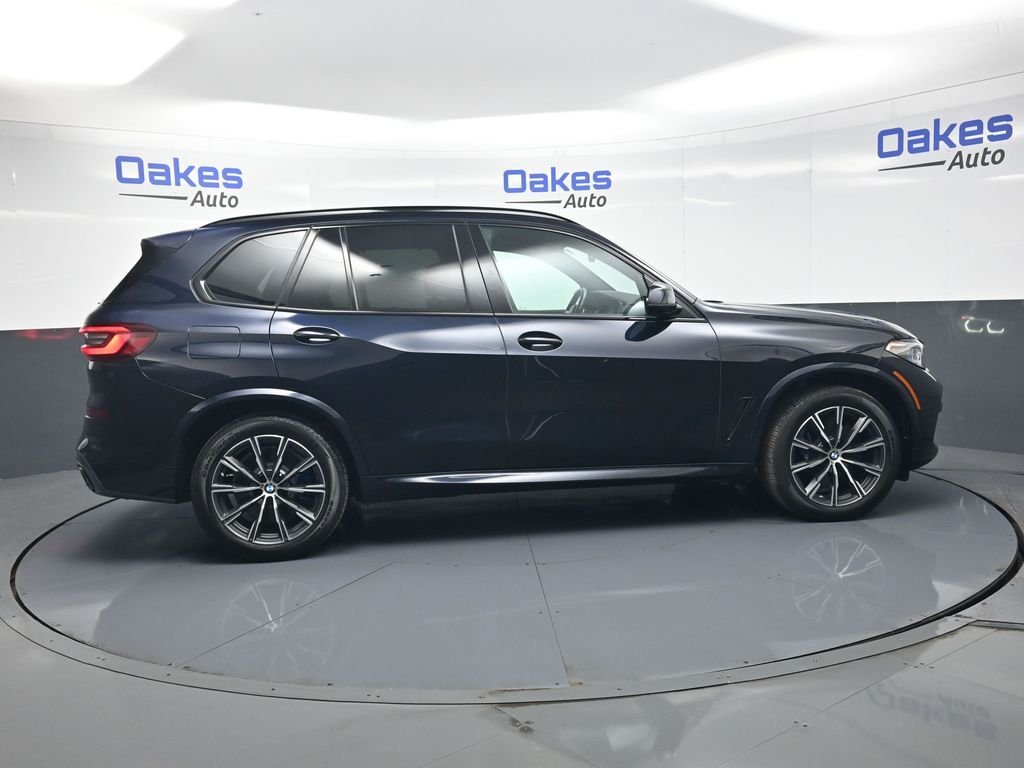 Used 2022 Carbon Black Metallic BMW M50i image 9