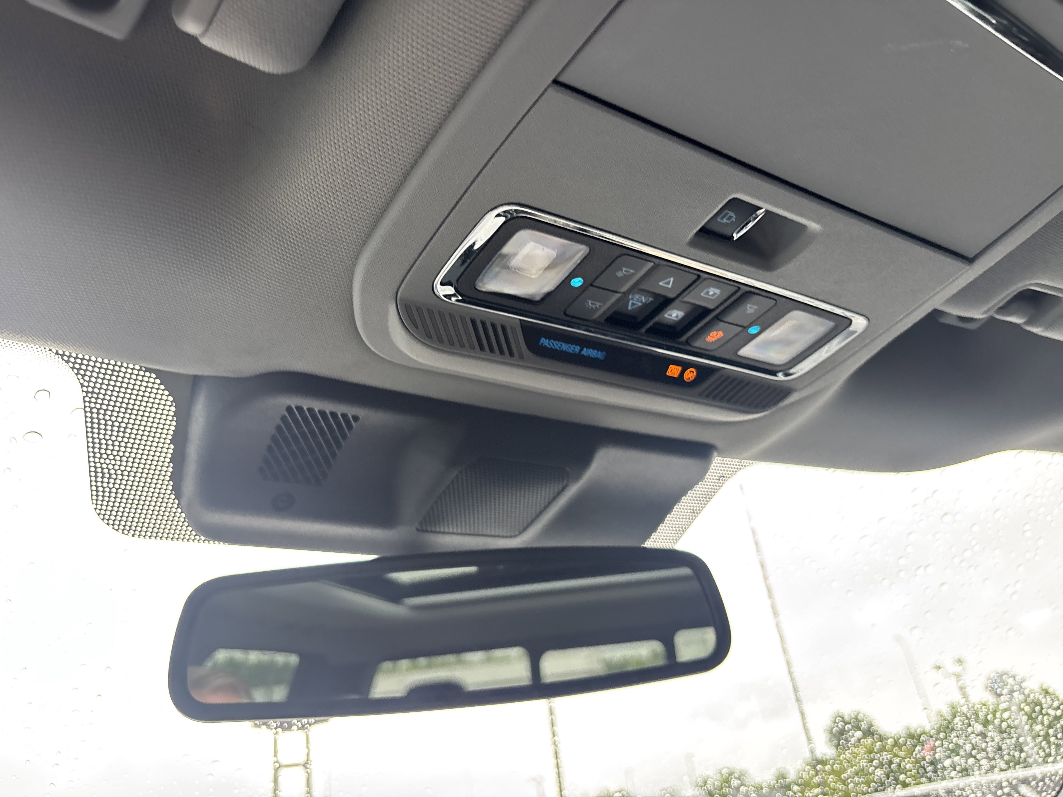 Used 2023  Ford XL image 51