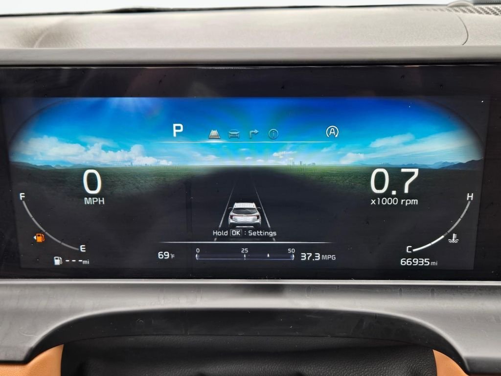 Used 2024 White Kia EX image 23