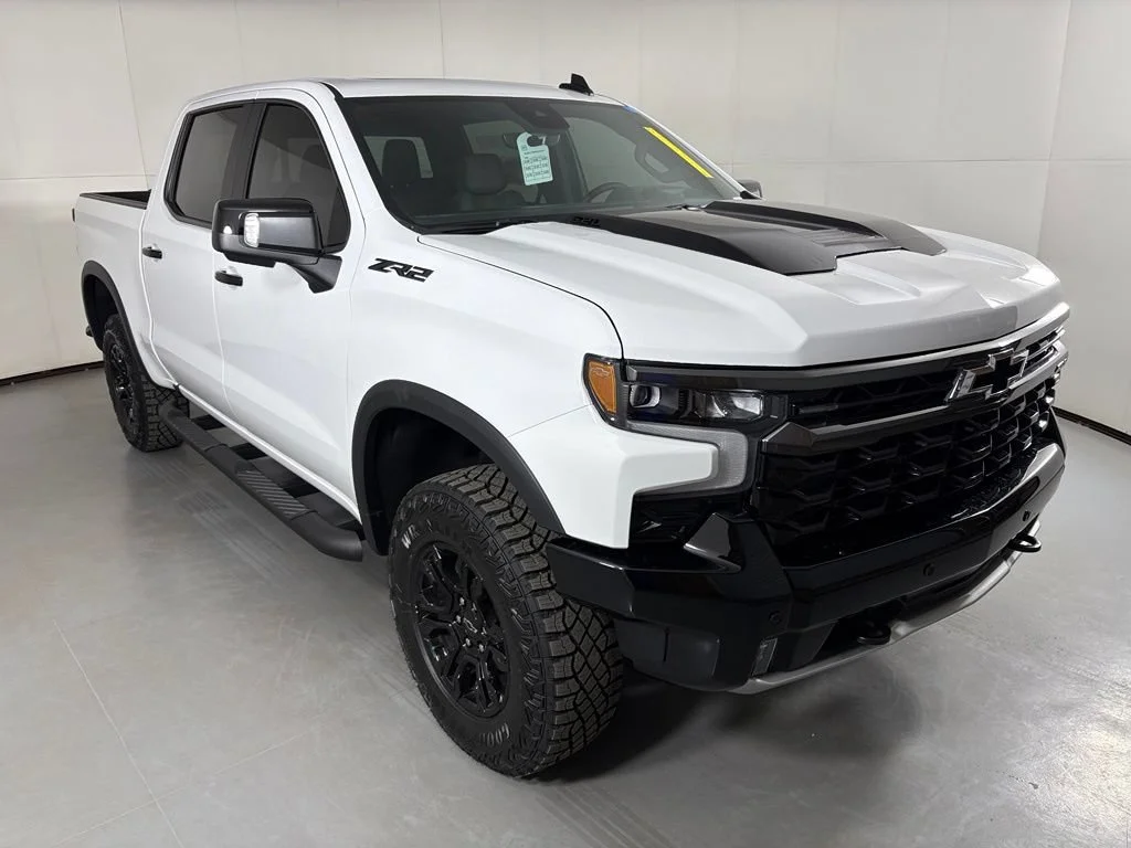 New 2026 Summit White Chevrolet ZR2 image 2