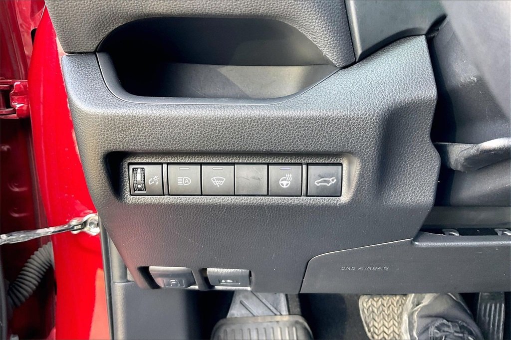 2022 TOYOTA RAV4 - Image 33