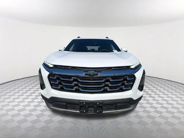 Used 2026 Summit White Chevrolet LT image 2