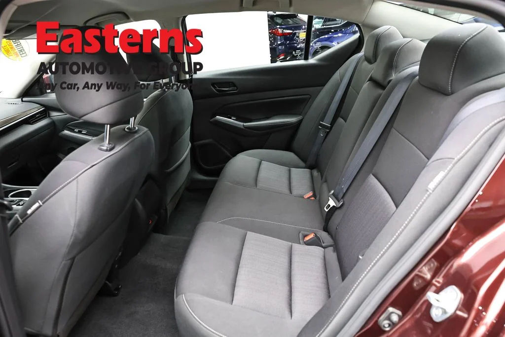 Used 2023 Red Nissan 2.5 SV image 21