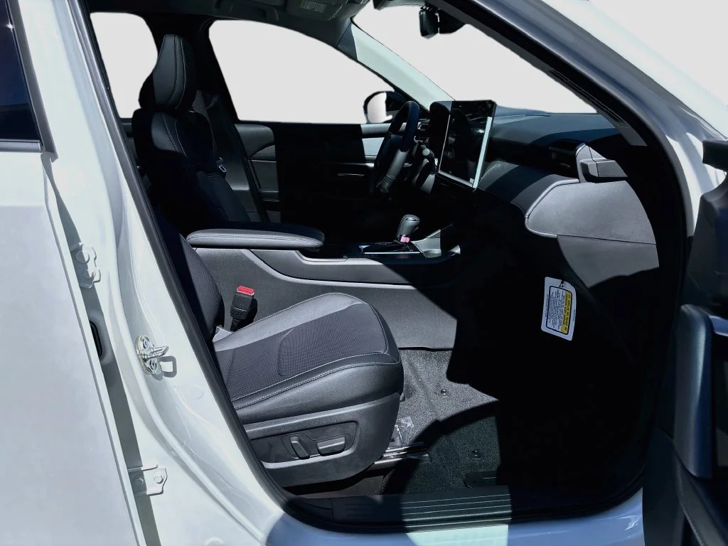 New 2026 Rhodium White Metallic Mazda 2.5 S Premium Plus AWD image 30