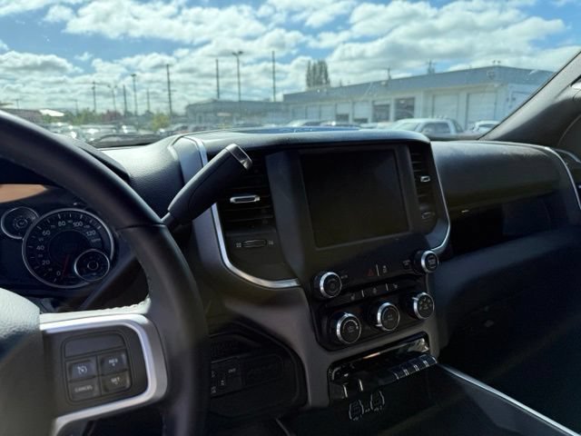 Used 2022 Bright White Clearcoat Ram Big Horn image 10