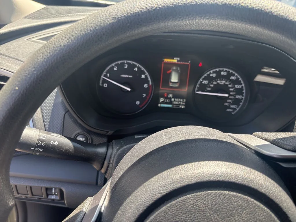 Used 2020 Green Subaru Base image 4