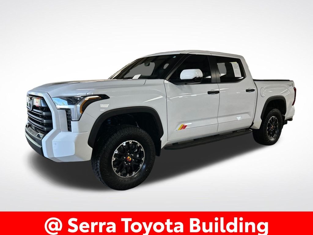 Used 2025 White Toyota SR5 image 1
