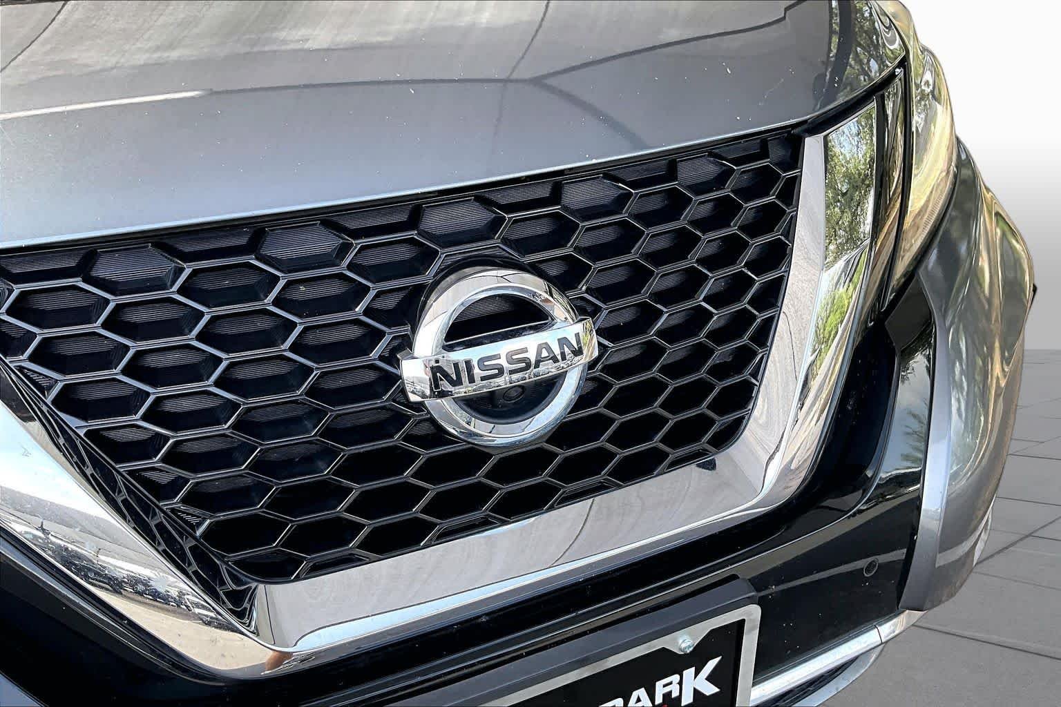 Certified Used 2020 Gun Metallic Nissan SL image 30