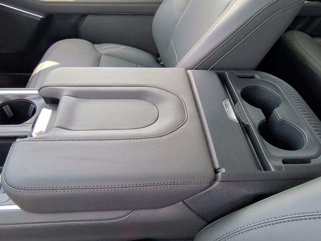 New 2026 Space Silver Metallic Ford Active image 28