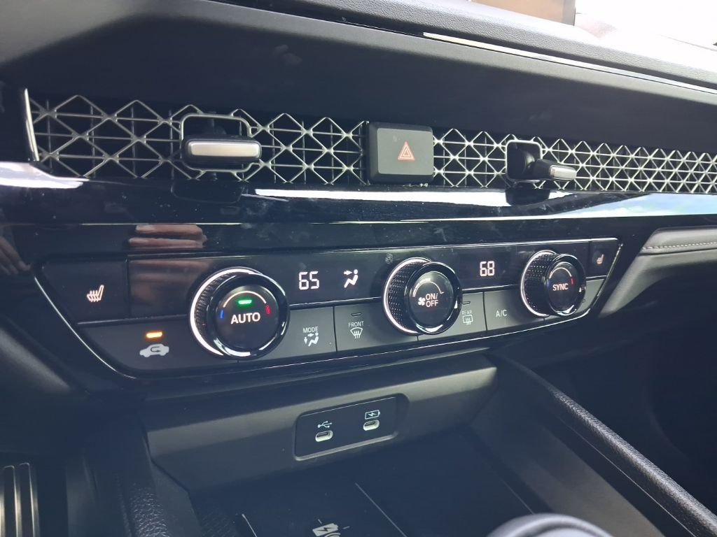 Used 2025  Honda Sport-L image 27