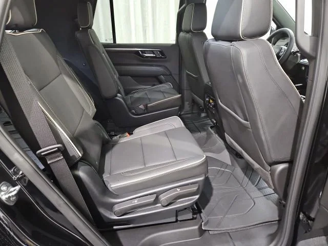 2025 Chevrolet Tahoe Premier - Photo 18