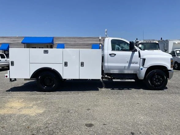 2024 Chevrolet Silverado HD Work Regular Cab 141" WB's photo