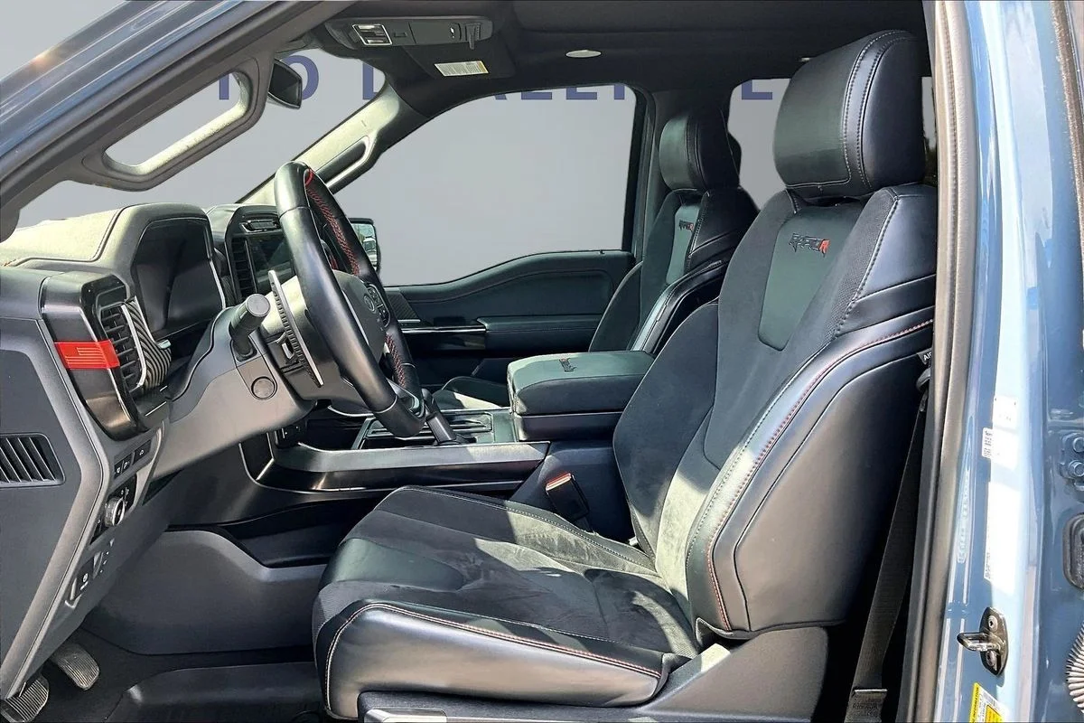 Used 2023  Ford Raptor image 22